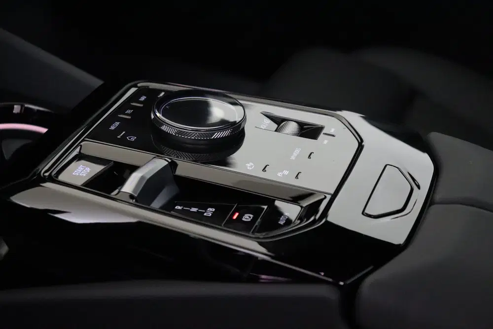 BMW i5 eDrive40 M Sport uit 2026, foto 6