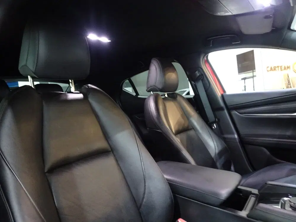 Mazda 3 2.0 e-SkyActiv-X M Hybrid 180 Luxury Autom uit 2020, foto 5