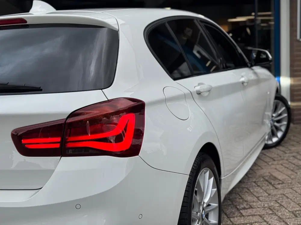 BMW 1-serie 118i M-Pakket 2019 WIT AUT NAVI CAMERA ACC uit 2019, foto 8