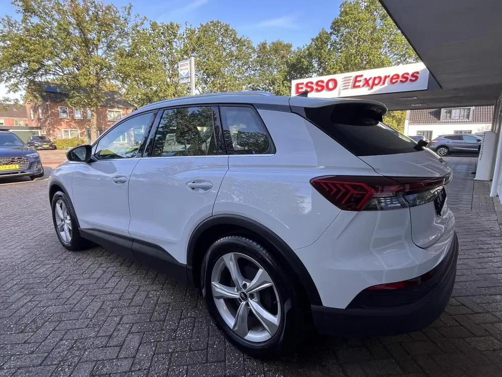 Audi Q4 e-tron 40 Edition 77 kWh Camera uit 2023, foto 8