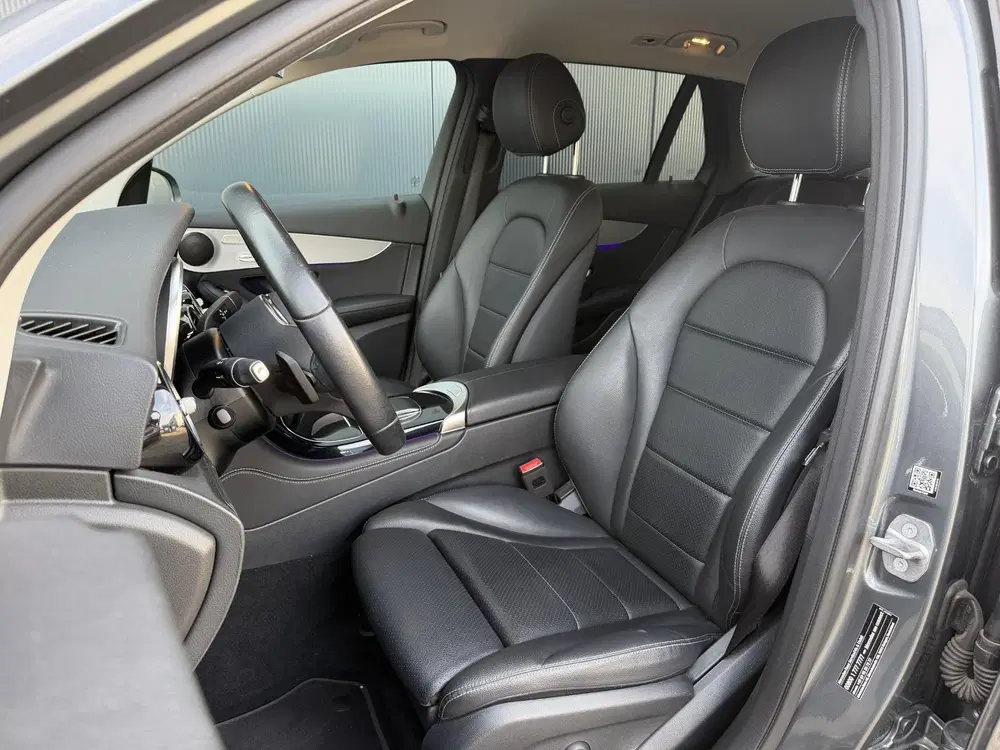 Mercedes-Benz GLC 300e 4MATIC 18" uit 2020, foto 7