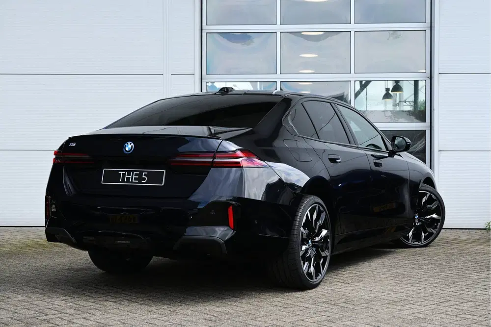 BMW i5 eDrive40 M Sport uit 2026, foto 2