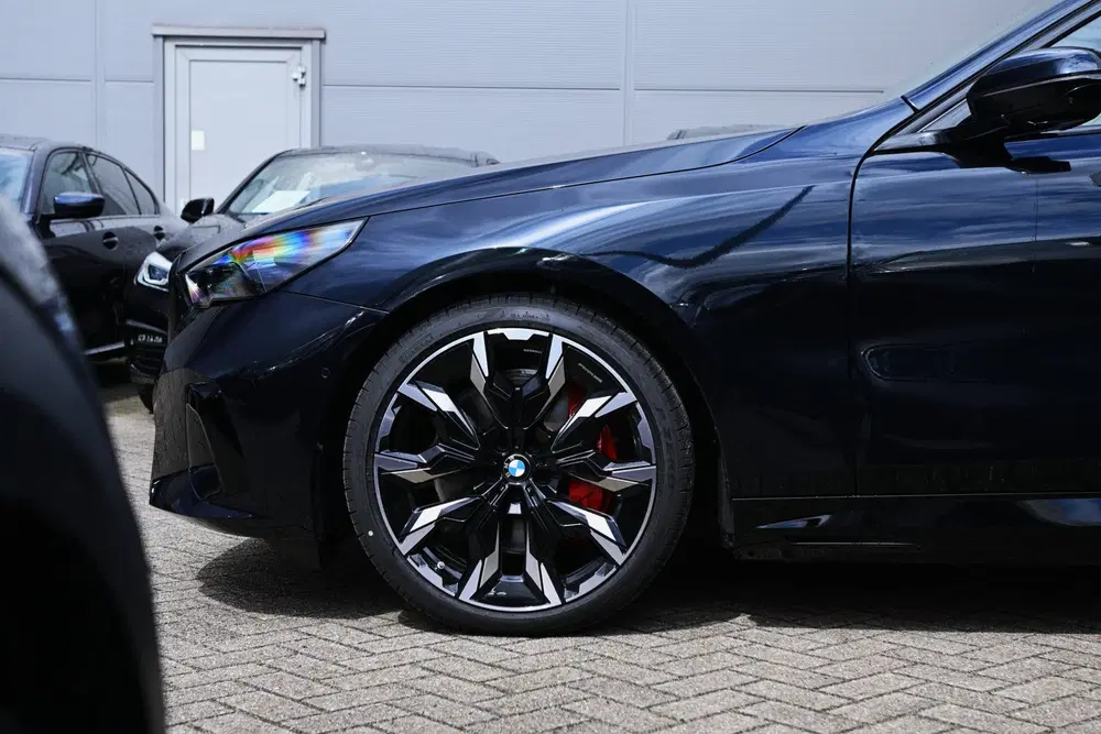 BMW i5 eDrive40 M Sport uit 2026, foto 7