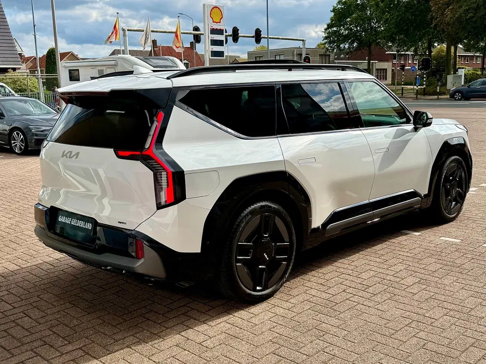 Kia EV9 GT-Line AWD 99.8 kWh uit 2024, foto 10