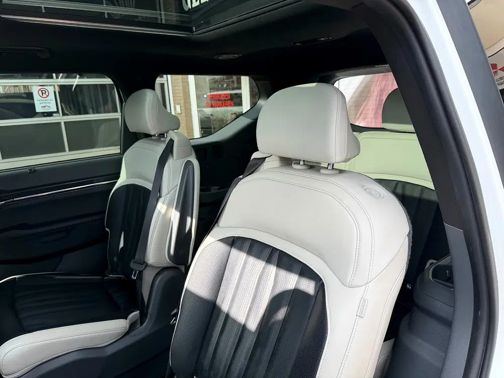 Kia EV9 GT-Line AWD 99.8 kWh uit 2024, foto 15