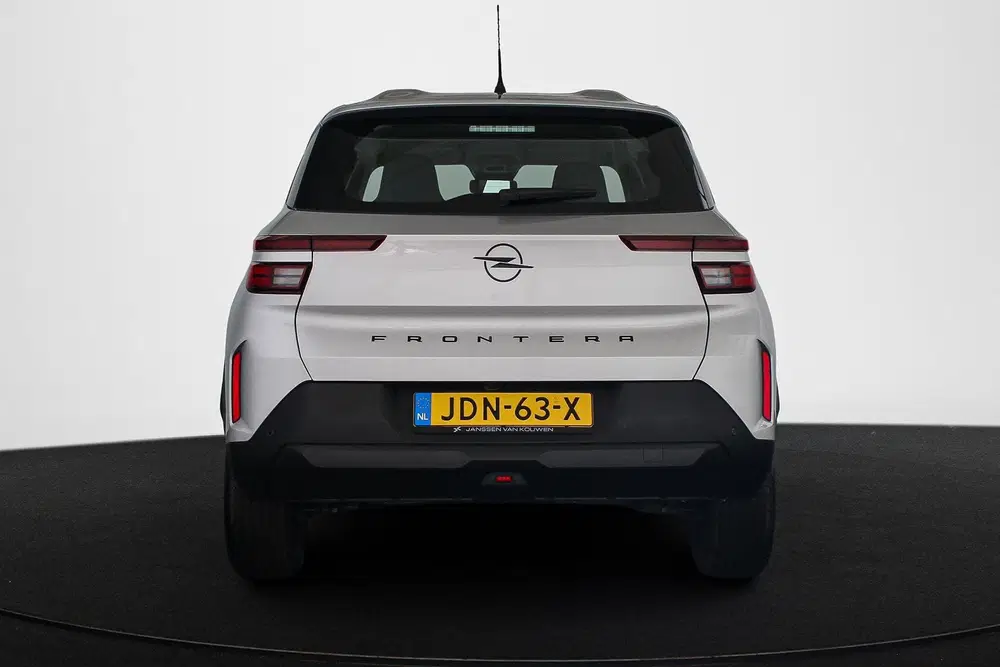 Opel Frontera Electric Edition 44 kWh Achteruitrijcamera uit 2025, foto 15