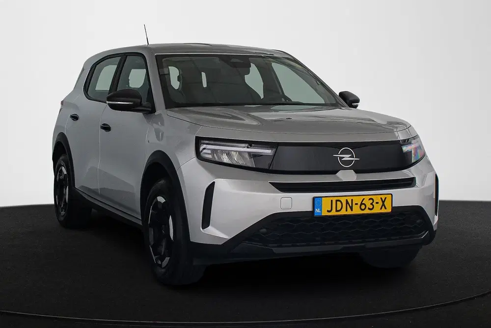 Opel Frontera Electric Edition 44 kWh Achteruitrijcamera uit 2025, foto 2
