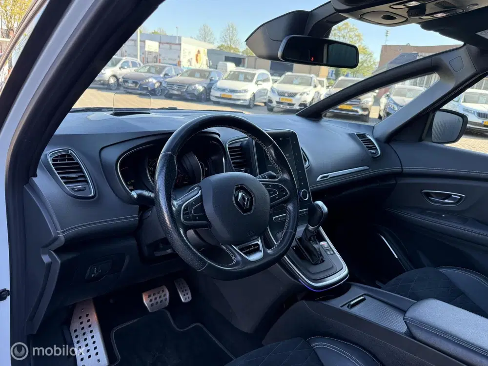 Renault Scenic 1.3 TCe Black Edition PANORAMADAK uit 2019, foto 11