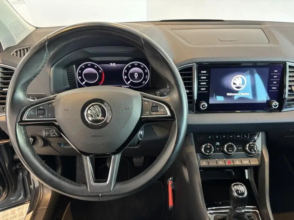 Skoda Karoq 1.0 TSI Business Edition Stoelverwarming uit 2021, foto 3