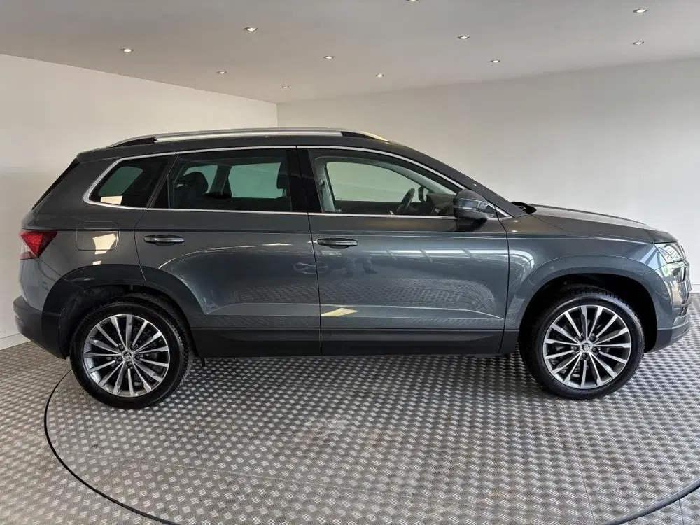 Skoda Karoq 1.0 TSI Business Edition Stoelverwarming uit 2021, foto 6