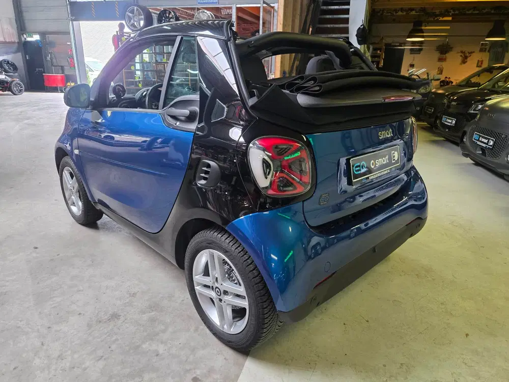 Smart forTwo EQ Comfort uit 2020, foto 5