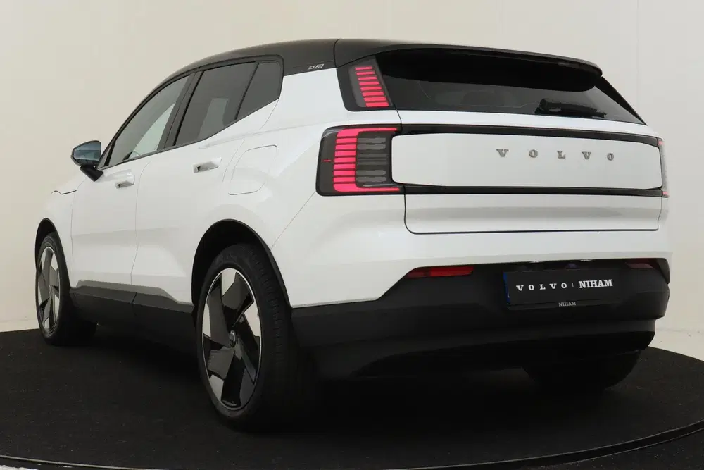 Volvo EX30 SINGLE MOTOR EXTENDED RANGE PLUS 69 kWh -H uit 2025, foto 5