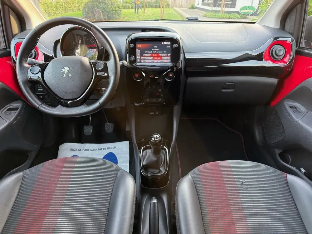 Peugeot 108 1.0 e-VTi GT-Line CARPLAY uit 2019, foto 3