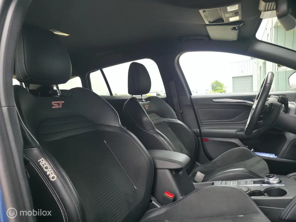 Ford Focus 2.3 EcoBoost ST-3 uit 2020, foto 11