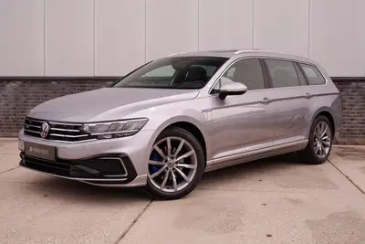 Volkswagen Passat 1.4 TSI PHEV GTE Business uit 2022