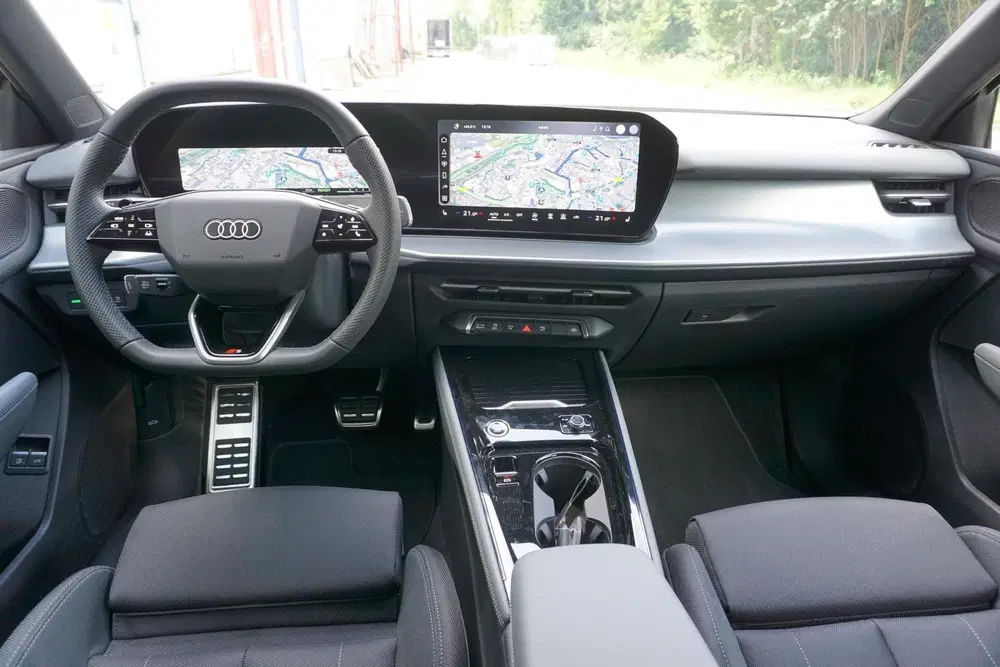 Audi Q3 1.5 e-hybrid 272pk S edition uit 2026, foto 5