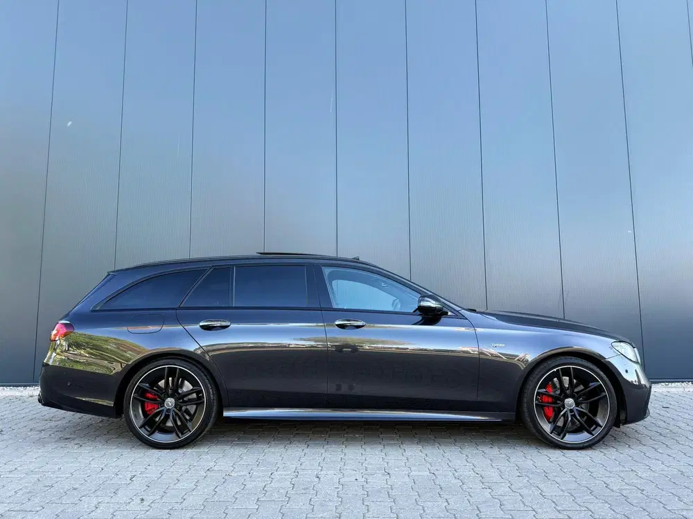 Mercedes-Benz E-Klasse AMG 53 4MATIC airmatic uit 2023, foto 10