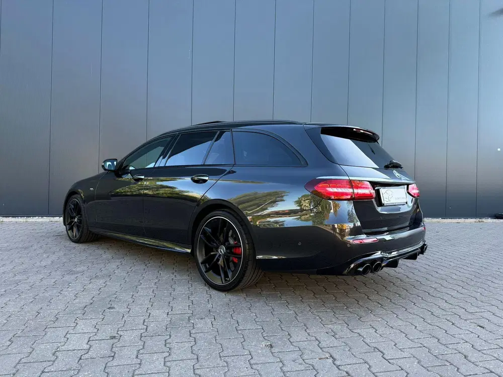Mercedes-Benz E-Klasse AMG 53 4MATIC airmatic uit 2023, foto 5