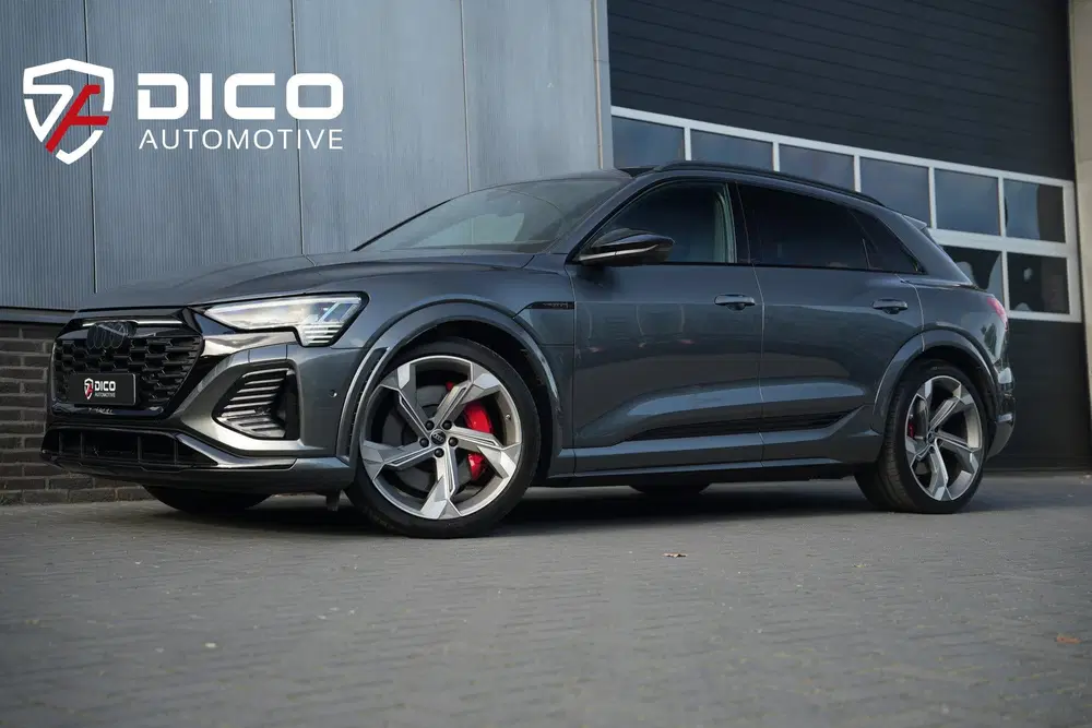 Audi SQ8 Quattro 115 kWh 503 pk uit 2024