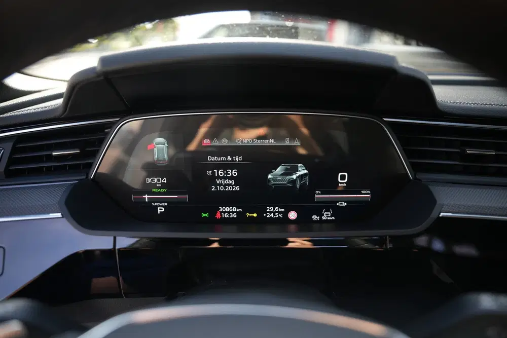 Audi SQ8 Quattro 115 kWh 503 pk uit 2024, foto 10