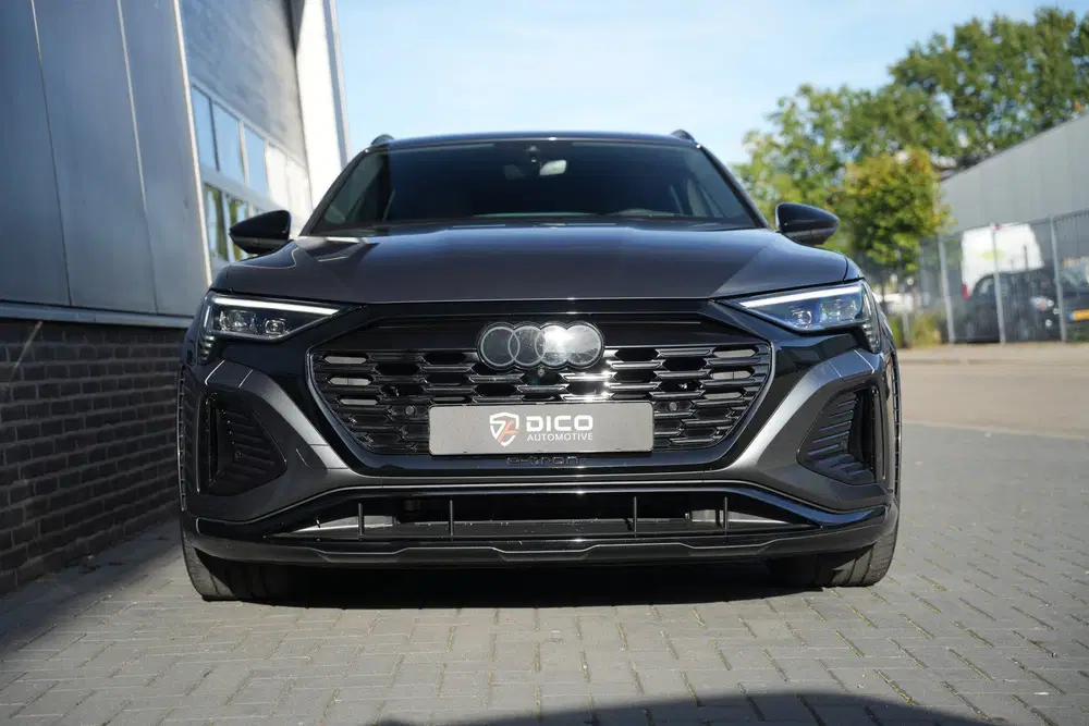 Audi SQ8 Quattro 115 kWh 503 pk uit 2024, foto 4