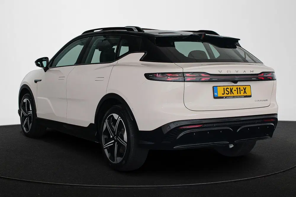 Voyah Courage Business Edition 80 kWh uit 2026, foto 4