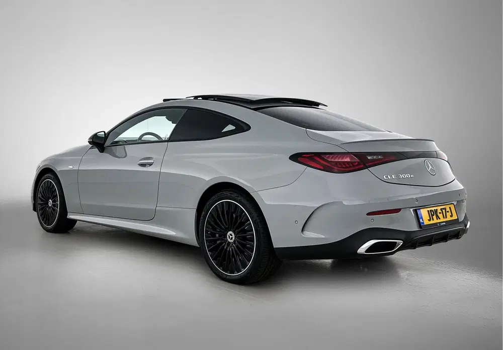 Mercedes-Benz CLE CLE Coupé 300 e AMG Plug-In Hybride uit 2024, foto 15