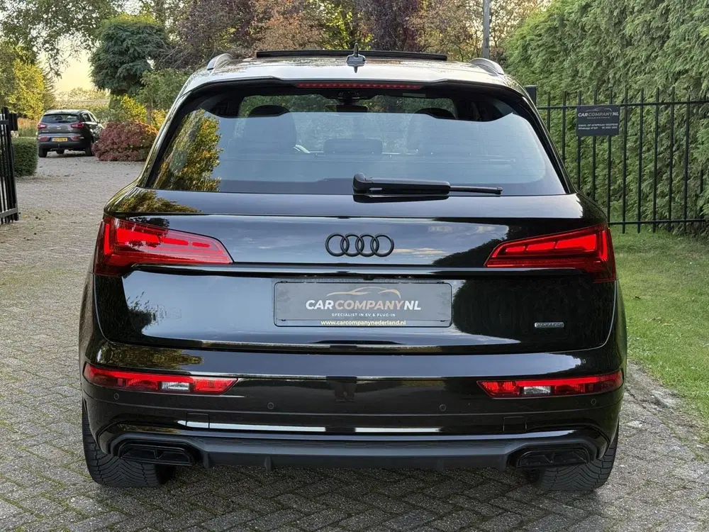 Audi Q5 55 TFSIe uit 2023, foto 13