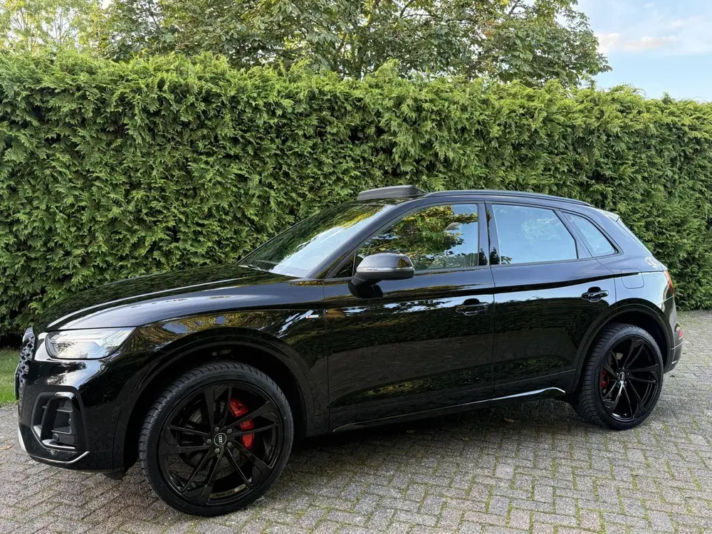 Audi Q5 55 TFSIe uit 2023, foto 15