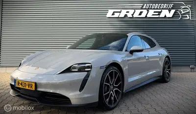 Porsche Taycan Sport Turismo 79 kWh PANO uit 2022