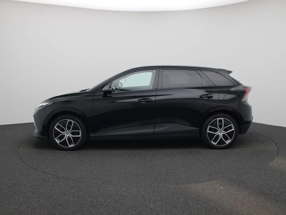 MG MG4 64 kWh Luxury uit 2023, foto 5