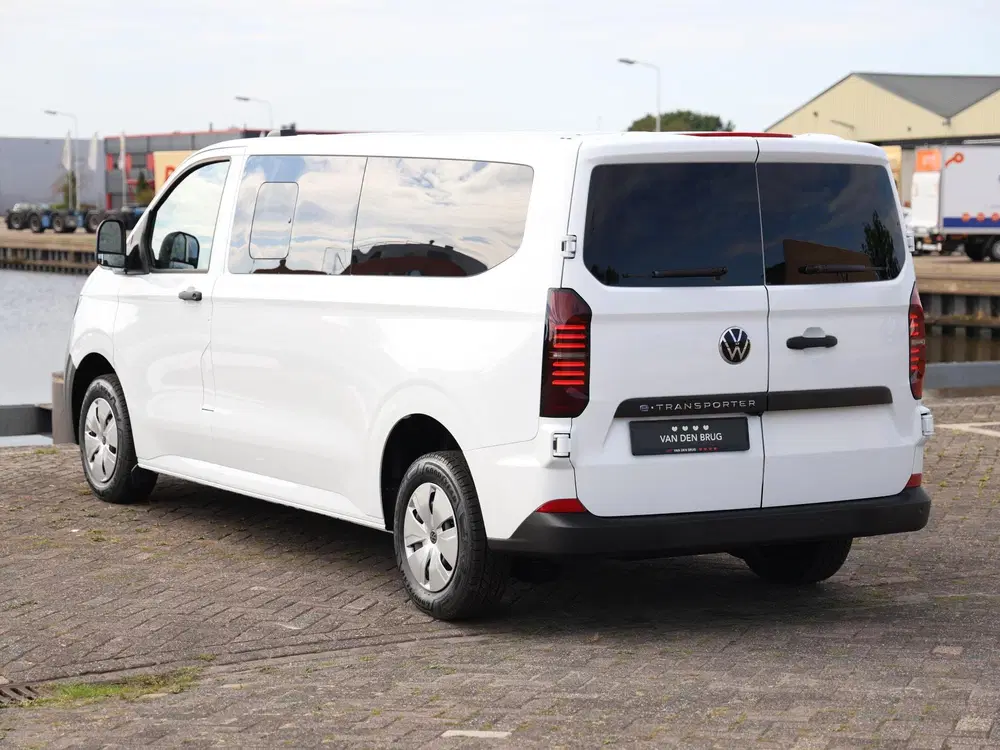 Volkswagen Transporter L2H1 64 kWh uit 2026, foto 11