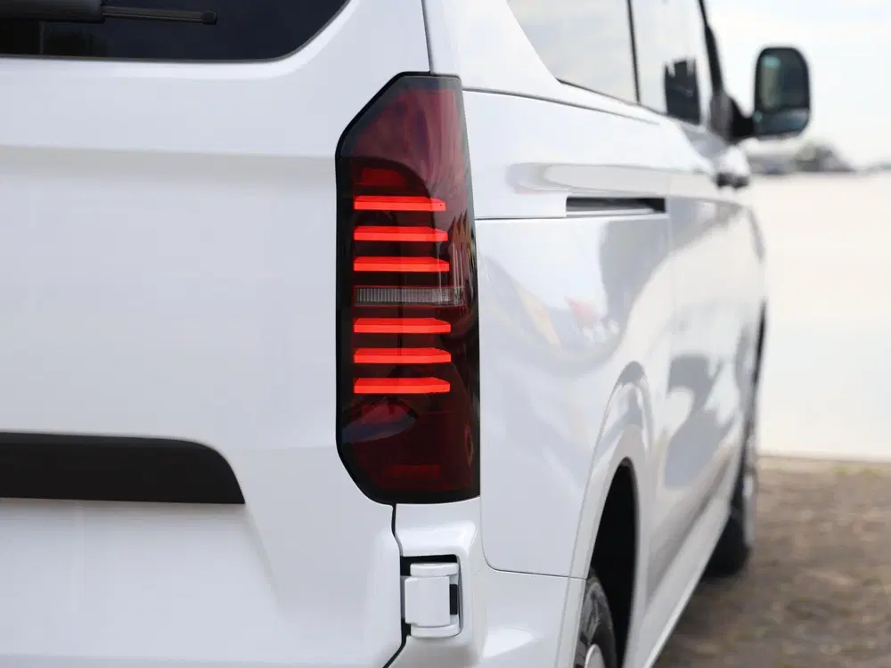 Volkswagen Transporter L2H1 64 kWh uit 2026, foto 15