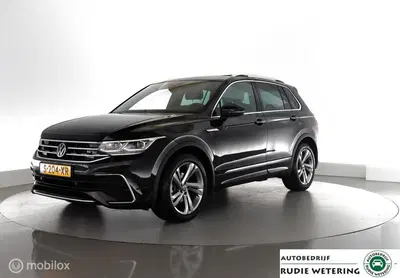 Volkswagen Tiguan 1.5 TSI 150PK Automaat R-Line Business pan uit 2023