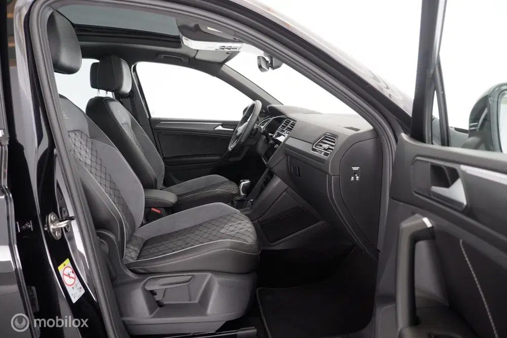 Volkswagen Tiguan 1.5 TSI 150PK Automaat R-Line Business pan uit 2023, foto 10
