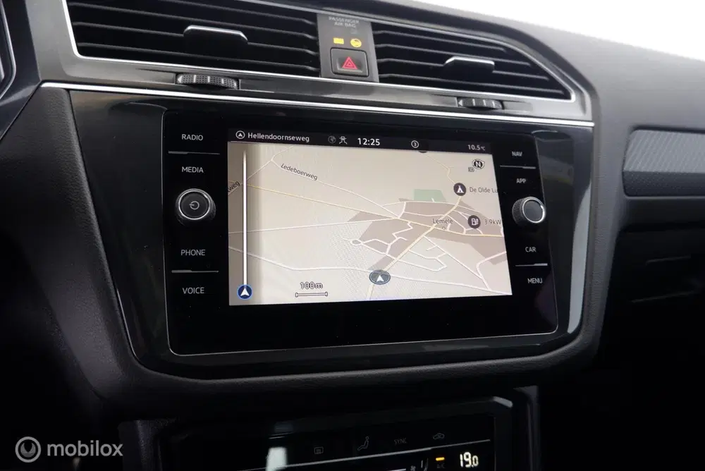 Volkswagen Tiguan 1.5 TSI 150PK Automaat R-Line Business pan uit 2023, foto 14