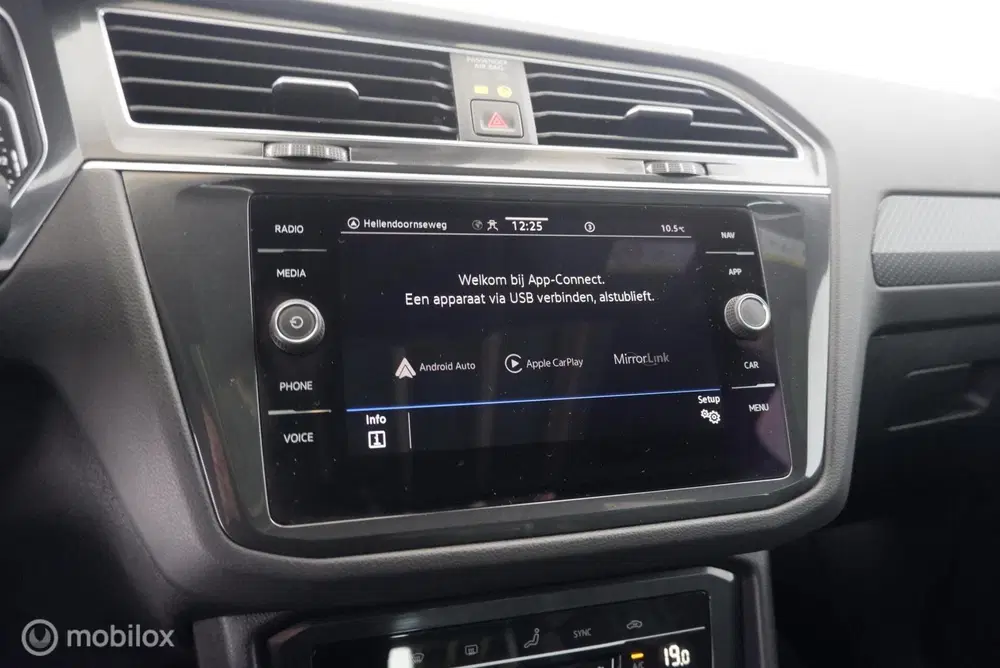 Volkswagen Tiguan 1.5 TSI 150PK Automaat R-Line Business pan uit 2023, foto 15