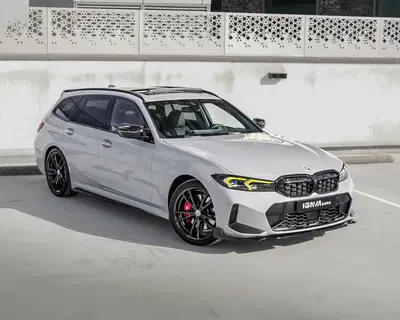 BMW 3-serie 330e xDrive LCI M-Sport uit 2022