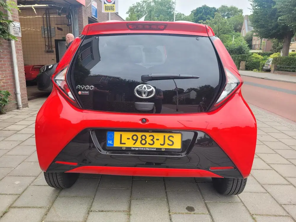 Toyota Aygo 1.0 VVT-i x-joy uit 2021, foto 3