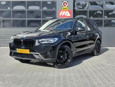 BMW X3 XDrive30e Business Edition Plus uit 2022