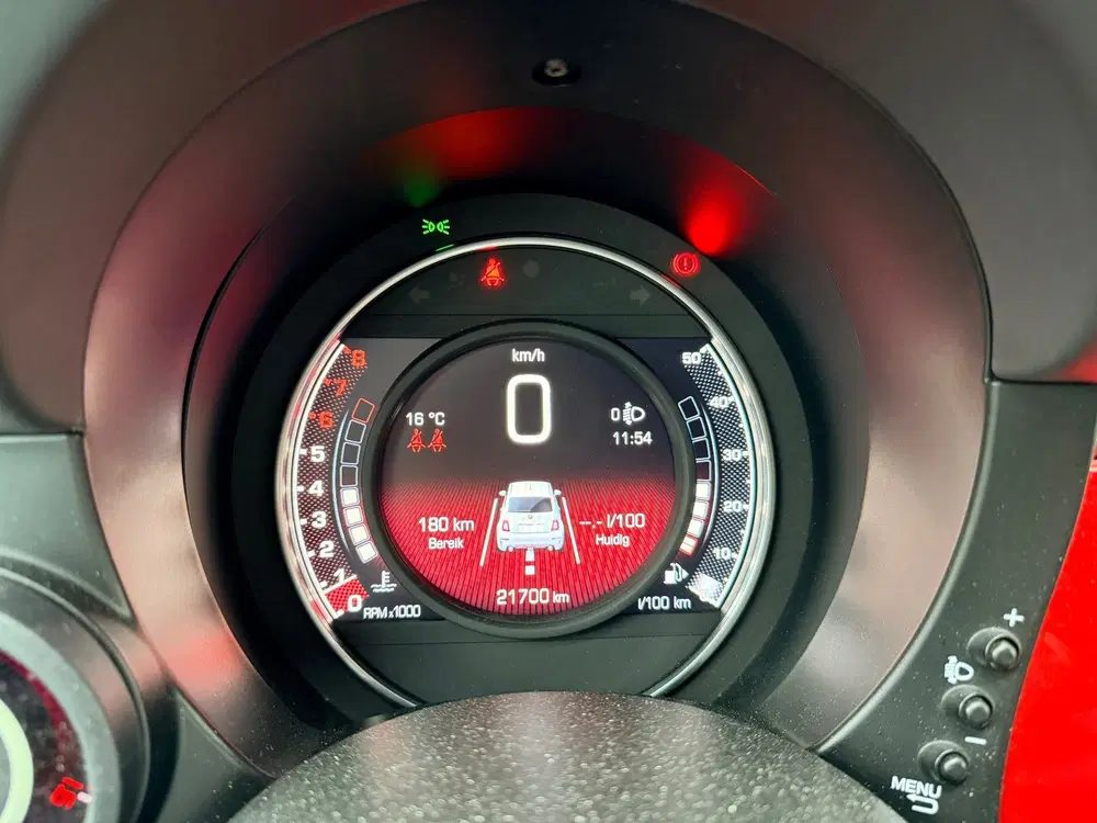Abarth 595 1.4 T-jet 595 uit 2022, foto 11