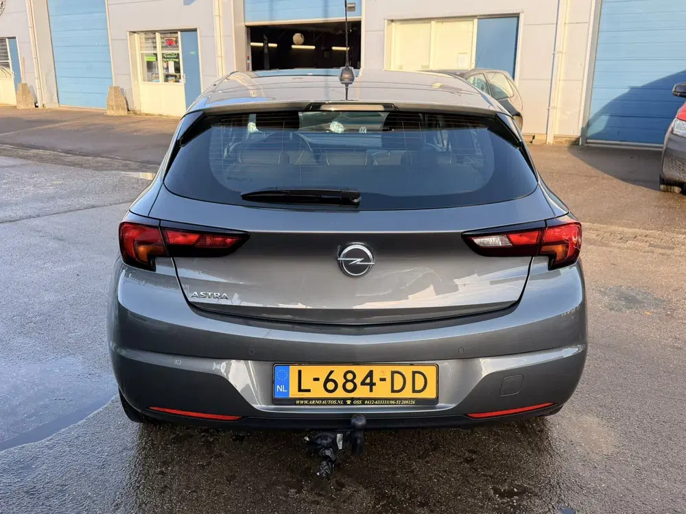 Opel Astra 1.2 Edition 5-DEURS uit 2021, foto 14