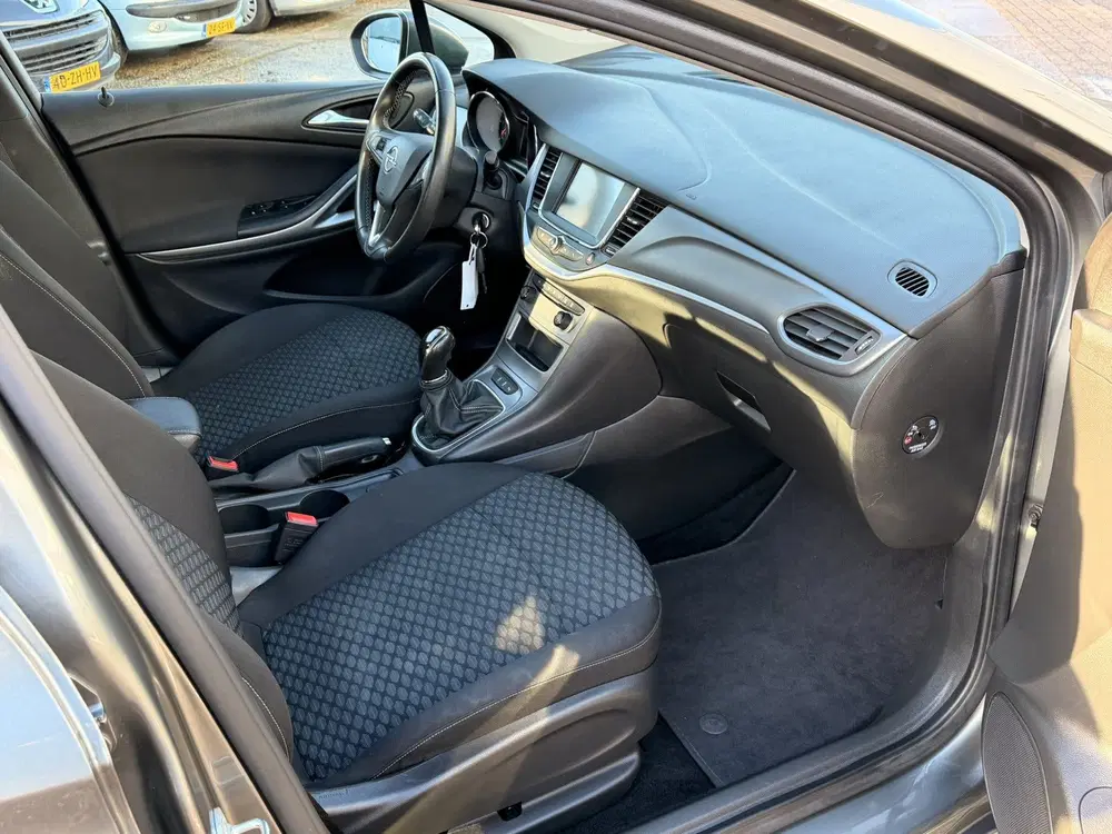 Opel Astra 1.2 Edition 5-DEURS uit 2021, foto 9