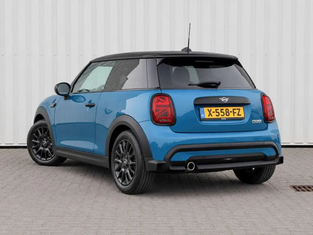 Mini Cooper 1.5 136pk AUT Cooper Camden Edition uit 2023, foto 12