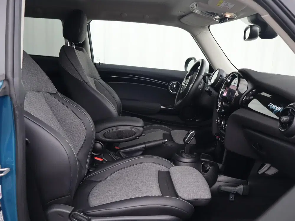 Mini Cooper 1.5 136pk AUT Cooper Camden Edition uit 2023, foto 14