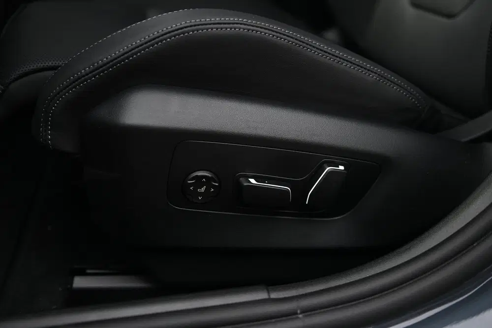 BMW M5 Automaat uit 2026, foto 11