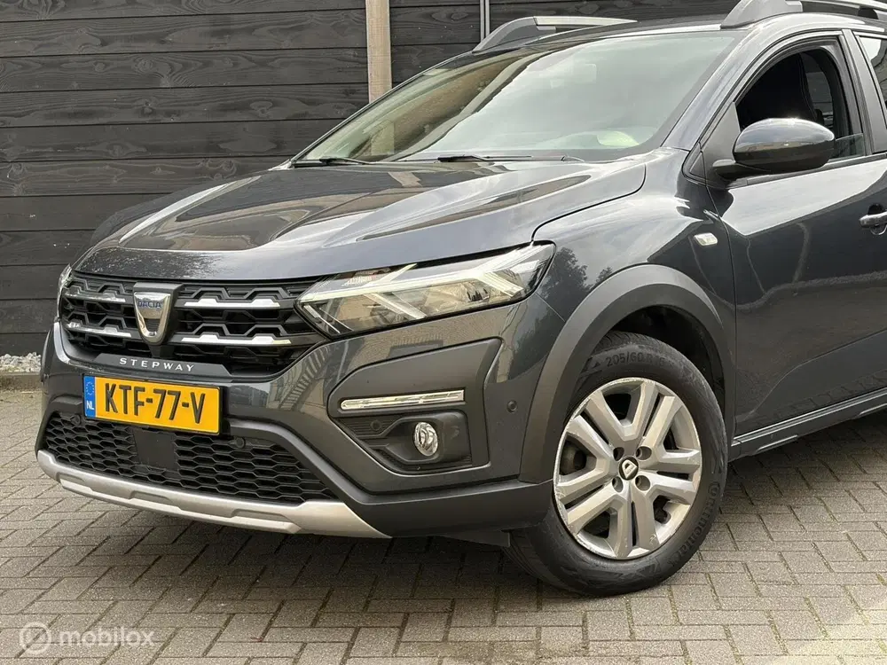 Dacia Sandero 1.0 TCe 90 Comfort Clima uit 2022, foto 2