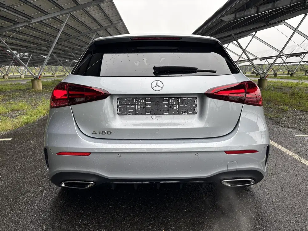 Mercedes-Benz A-Klasse 180 Business Solution AMG uit 2025, foto 6