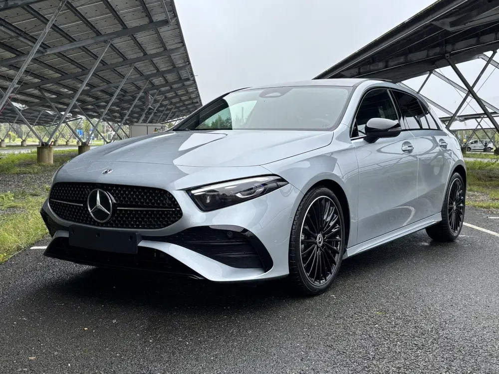 Mercedes-Benz A-Klasse 180 Business Solution AMG uit 2025, foto 9