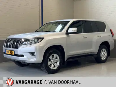 Toyota Land Cruiser 2.8 D-4D-F Challenger SRWV Automaat uit 2019